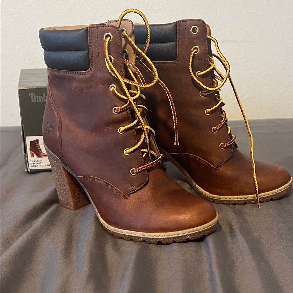 Women’s Timberland Tillson 6” boot